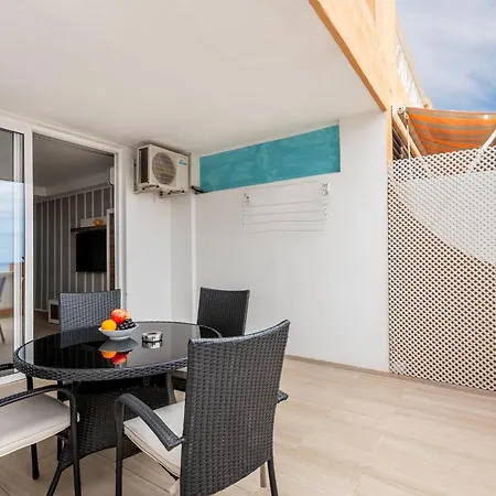 Ocean View With Large Terrace And Netflix Smart Tv Διαμέρισμα *