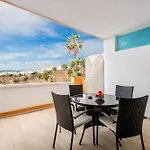 Ocean View With Large Terrace And Netflix Smart Tv Apartmán