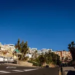 Ocean View With Large Terrace And Netflix Smart Tv אדחה