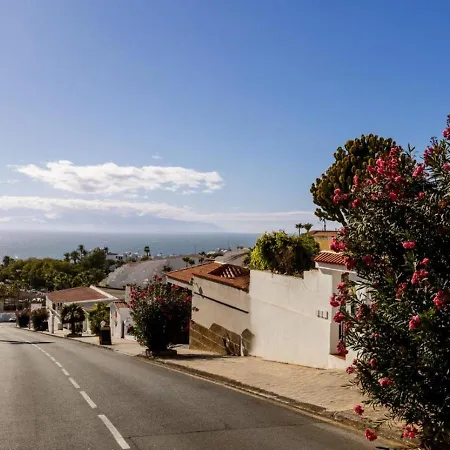 Ocean View With Large Terrace And Netflix Smart Tv